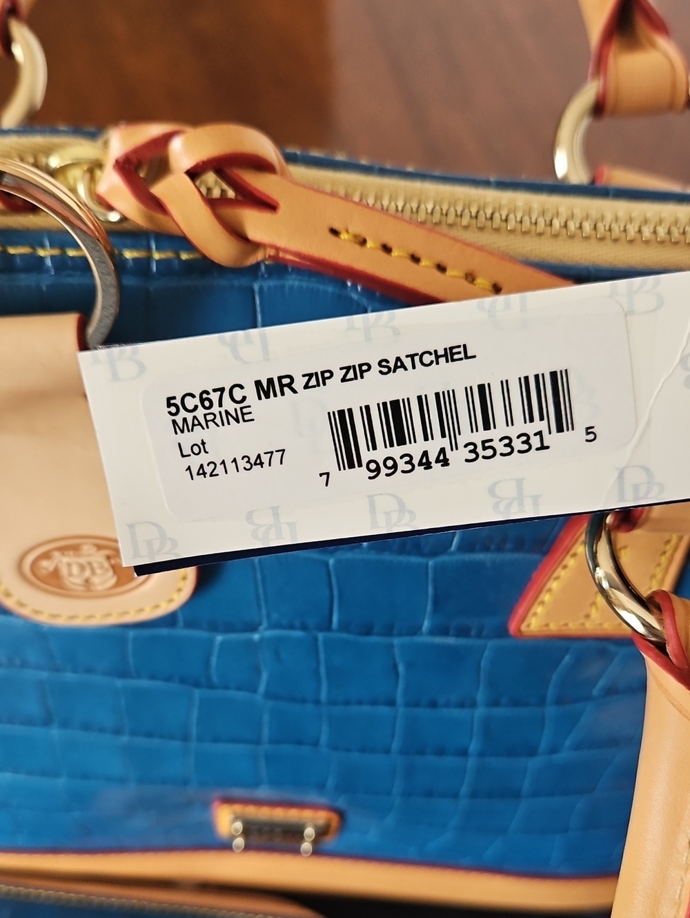 NWT Dooney & Bourke Marine Croc-Embossed Zip Zip Satchel with Matching Pouch - Picture 16 of 16